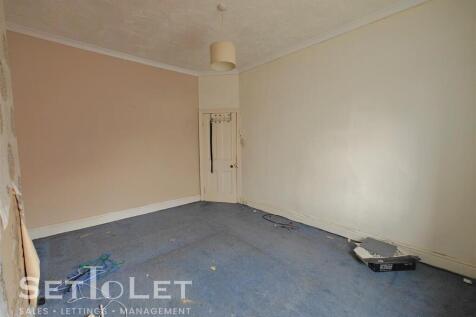 WhatsApp Image 2025-04-18 at 12.56.06 (3).jpeg