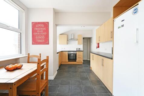 18 Thompson Road, Ecclesall photo 4
