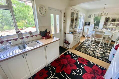 Bramleys Estate Agents - Woodsome Avenue - Mirfiel