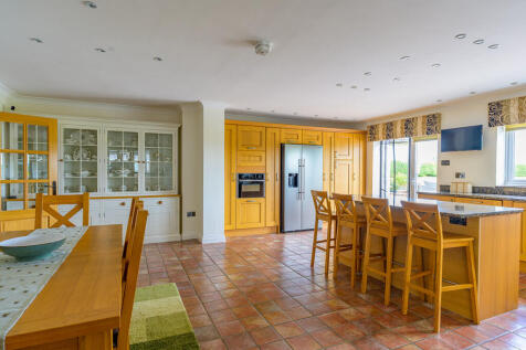 Kitchen Breakfast...