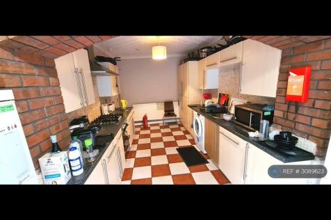 Llanthewy Road, Newport, NP20 photo 4