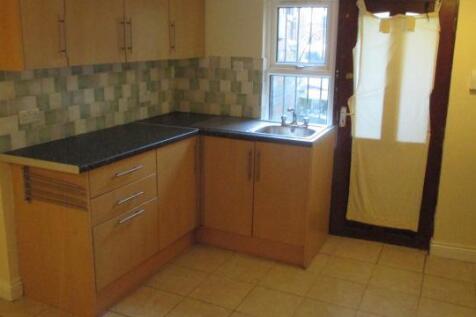 Sandhurst Avenue, Harehills, Leeds photo 3