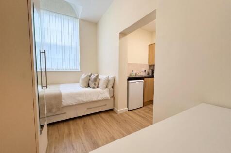 Bedroom.jpg
