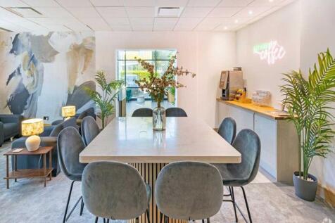 Office to rent Image 6
