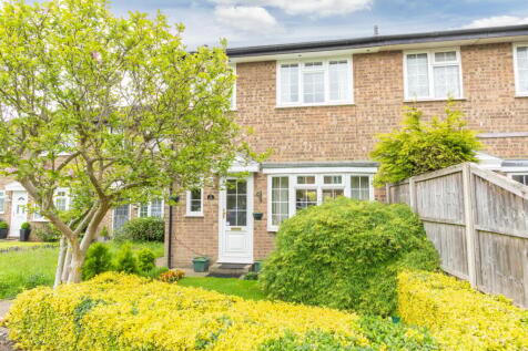 Walton-on-thames, KT12 - property photo