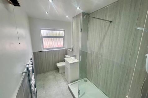 Dixon Court, Cheadle, Stockport, Cheshire, SK8 1DE photo 3