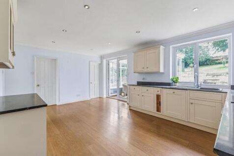 98137_Lanterns Homington Road Coombe Bissett(11).j