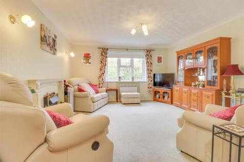 36 SYCAMORE COURT-2.jpg