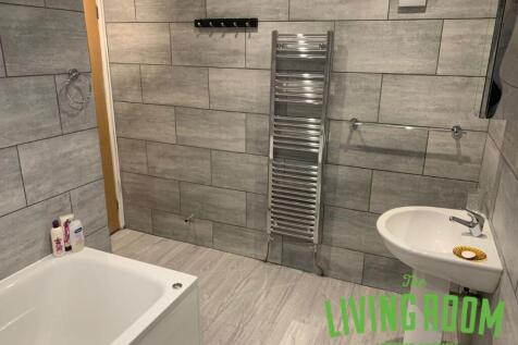bathroom (2)