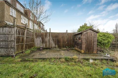 3 bed, 1 bath Semi-Detached in bristol - Photo 37