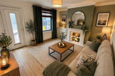 Gillingham, ME8 - property photo