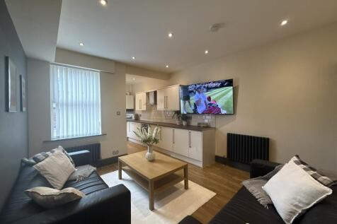 Open Plan Living Area/Kitchen