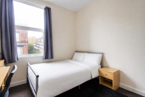 Bedroom 1.png
