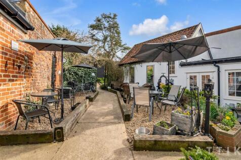 The White House The Street Westleton IP17 3AD (50)