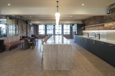 4th Floor - Kitchen / Breakout