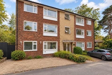 2 Bedroom Flat in BR2 0PJ