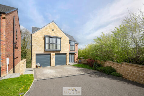 Front of house 1....