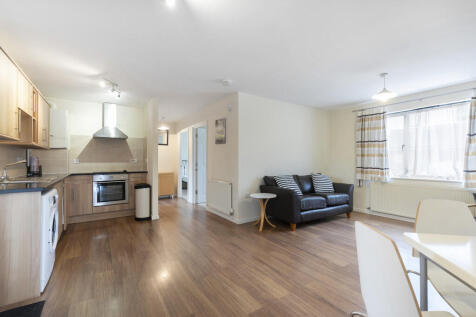 Ashtree Mews, Cheltenham GL51 8EF photo 4