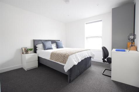 2-bed terraced on 27/28 - Hope Street - Student House, £1,430/mo