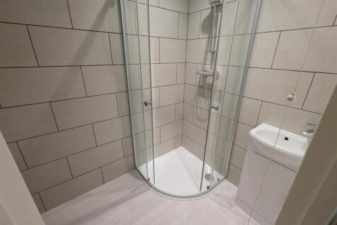 EC Shower Room.JPG
