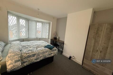 Room b
