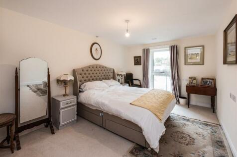 31 Thorneycroft-bed1a.jpg