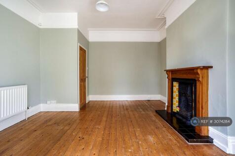 Park Mount, Kirkstall, Leeds, LS5 photo 3