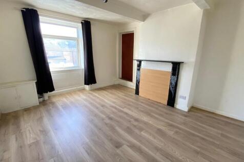 Lockwood Road, Huddersfield photo 2