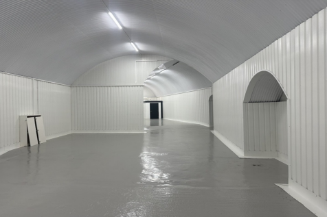 An empty arch with lining