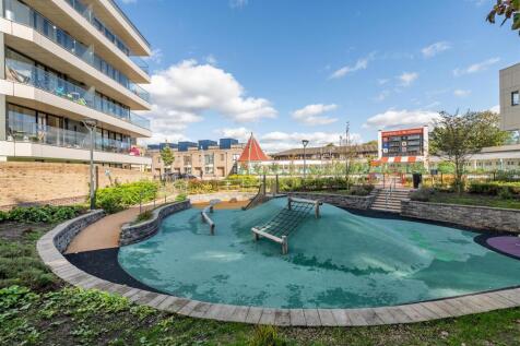 Parade Gardens, E4