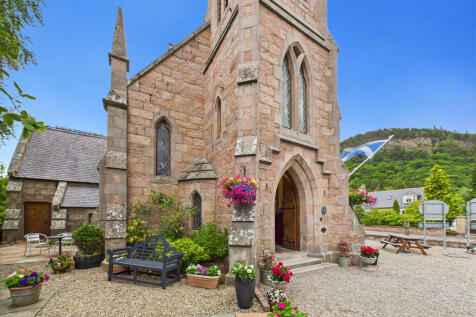 CAM03185G0-PR0108-STILL027