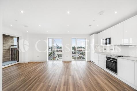 Carmelia House, Aero