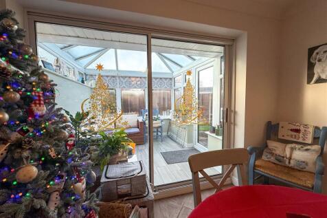 20251216_100342175_iOS 1.jpg