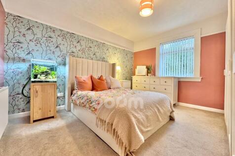 Glenriddet Avenue, Kilbirnie bed one
