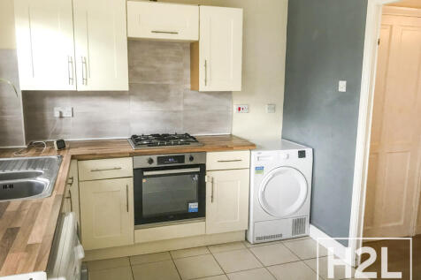Stretton Avenue, Coventry CV3 3HQ photo 4