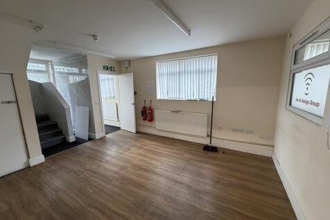 Office to rent Image 7