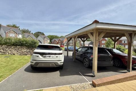 Car Port &amp; Parking