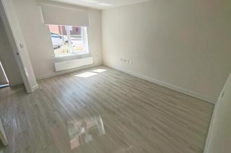 Bolsover Drive, Stafford. ST16 1YU photo 4