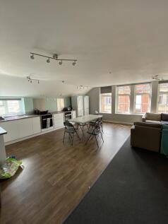 6 Bed Apartment