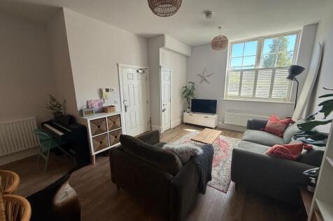 Lounge 1