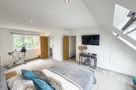 Prinicpal Bedroom Suite (1).jpg