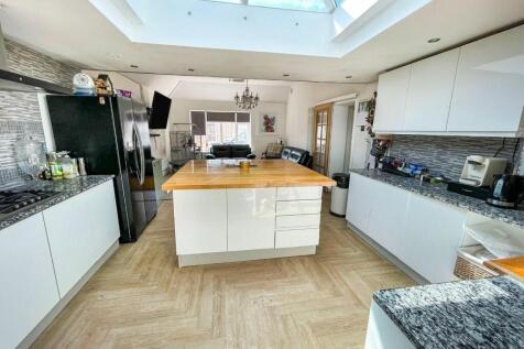 tlc_10b12077-0512-407d-b38d-ff172b0250ba_8ab9b9e.j