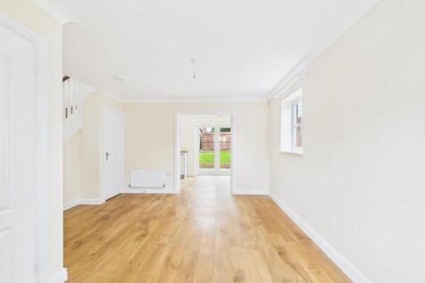 Bishop Lonsdale Way, Mickleover, Derby photo 3