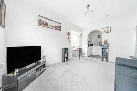 Pagham Road, Bognor Regis, West Sussex, PO21 photo 3