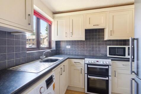 Regent Close, St. Albans, Hertfordshire, AL4 photo 3
