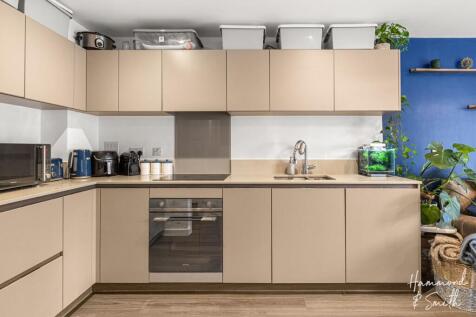 Open Plan Kitchen / Living Area