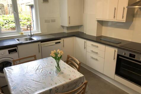 Abbots Road, Exeter photo 4