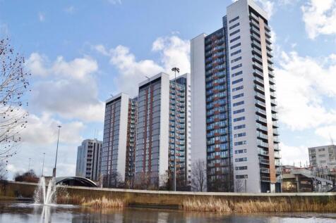 Stunning Two-Bedroom Apartment with Panoramic Vie