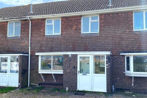 2 Glebe Close - Front.jpg