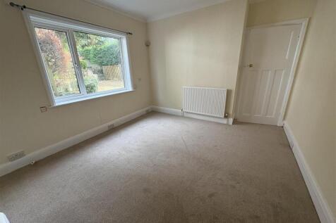 Scalby Road, Scarborough photo 5